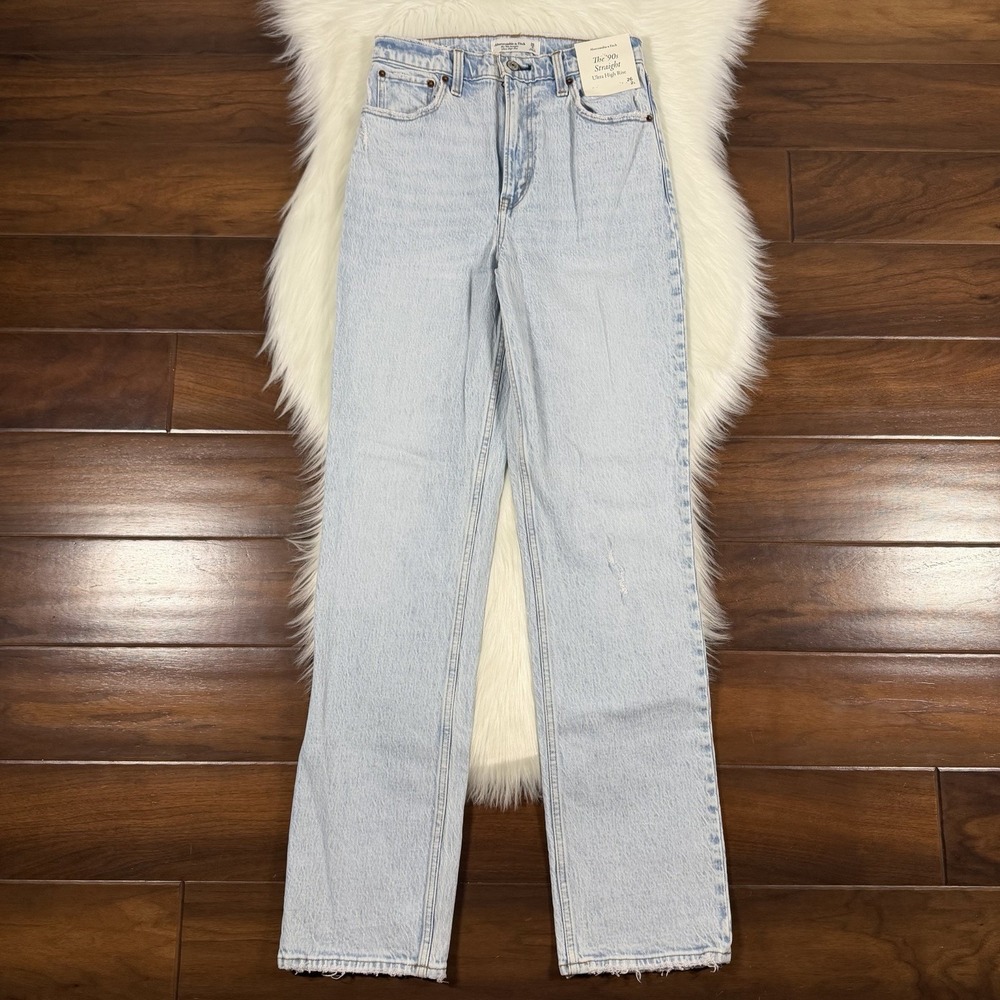 Abercrombie & Fitch Size 2 / 26 Long Ultra High Rise 90s Straight Denim Jeans